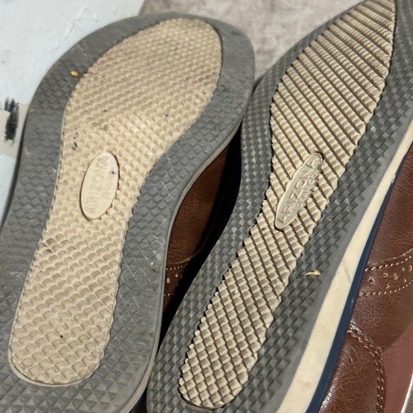 Arizona Dockers size 4 big Boys - Picture 4 of 4